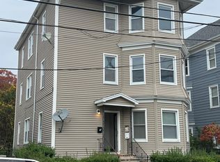 129 Princeton St #3, New Bedford, MA 02745