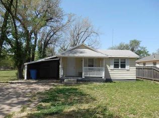 313 S Sedgwick Ave, Burrton, KS 67020