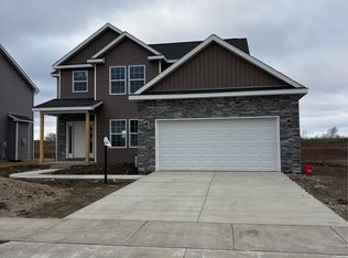 1419 Warwick Dr, Savoy, IL