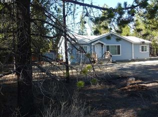 1305 Elk Dr SE, Crescent, OR 97733