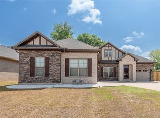 209 Southern Winds Dr, Enterprise, AL 36330