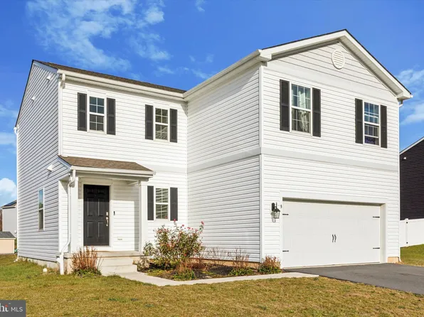 9 Skytop Ct, Bernville, PA 19506