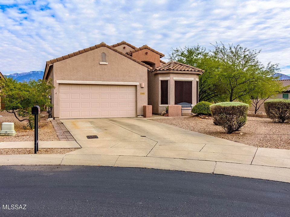 1st image of 12894 N Carlsbad Pl