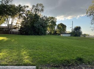 2022 Grant St, Beloit, WI 53511