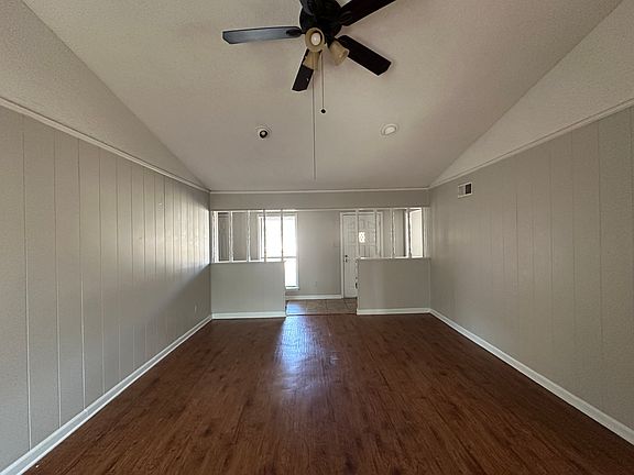 5th image of 6323 Bent Oak Ln
