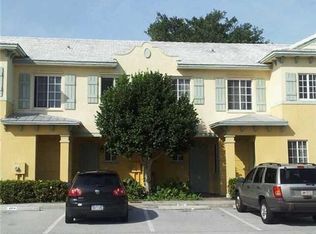 2006 Freeport Dr, Riviera Beach, FL 33404