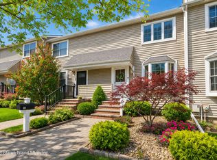 43 Wirt Ave, Staten Island, NY 10309