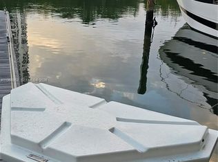 Mystic Pointe Marina Cond, Aventura, FL 33180