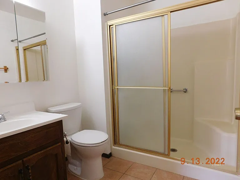 330 E Wilson Ave — Photo 11