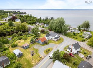 2133 New Cheverie Rd, Cheverie, NS B0N 2A0