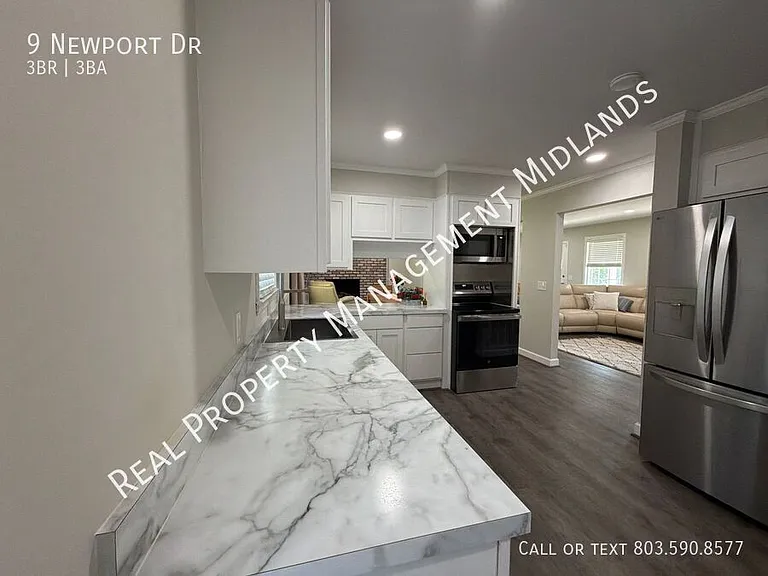 9 Newport Dr — Photo 6