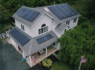 462 Storms Rd, Valley Cottage, NY 10989