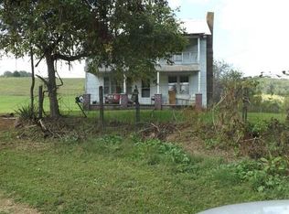 147 Low Water Ln, Nickelsville, VA 24271