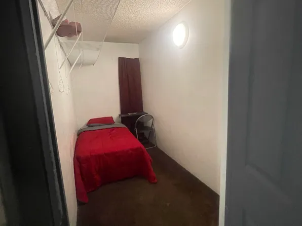 9100 D St, Oakland, CA