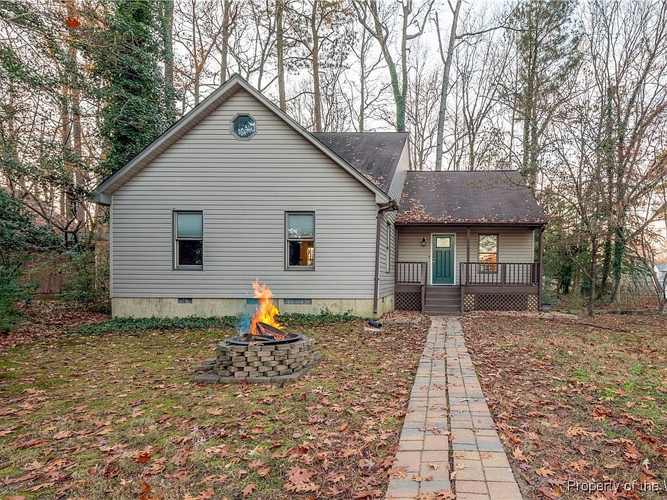 1st image of 421 Musket Dr