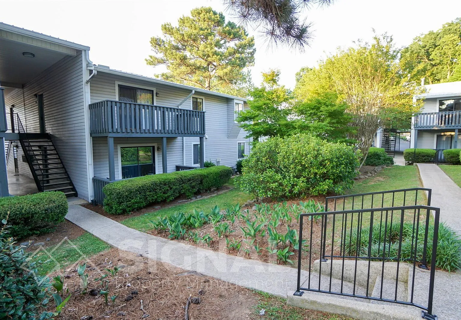 2 bed, 2.0 bath, 1202 sqft, $1,495 — Photo 1