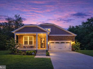 12313 Gemstone Dr, Hagerstown, MD 21740