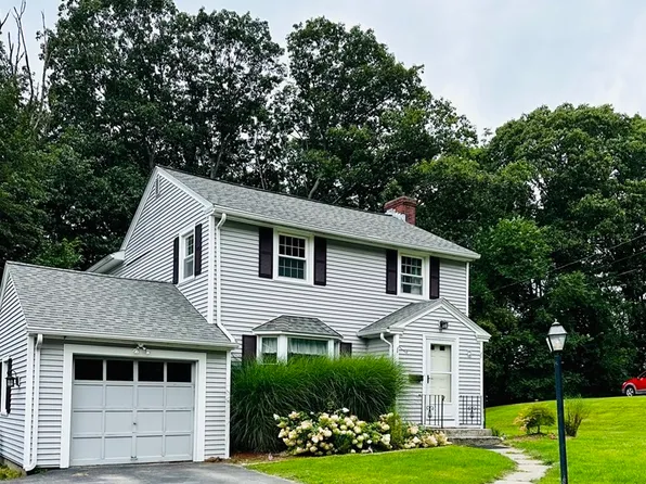 17 Saratoga Rd, Auburn, MA 01501