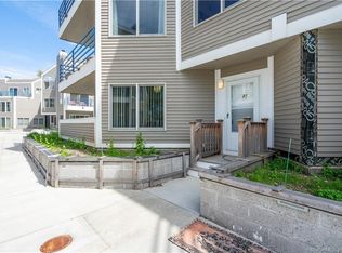 21 Harbour Clos #21, New Haven, CT 06519