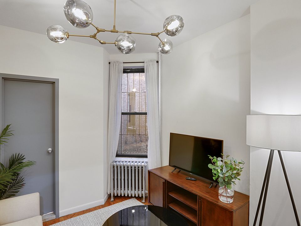 1st image of 405 E 90th St APT 4B