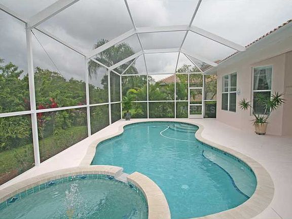 2nd image of 5016 Bella Terra Dr