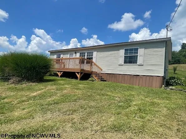 3496 Sinclair Rd, Moatsville, WV 26405