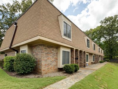 6571 Poplar Woods Cir S APT 1, Memphis, TN, 38138