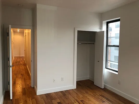 Rented by REAL New York | media 26