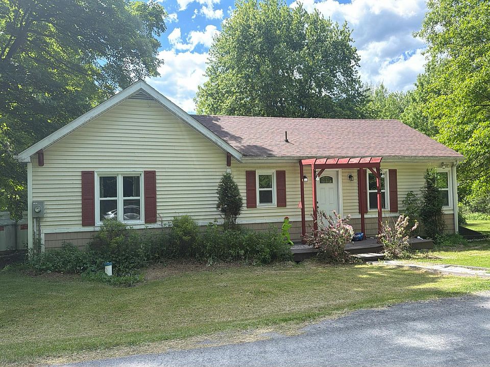 1st image of 33 Warren Myer Rd