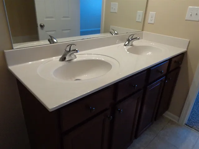 12838 Settlers Trail Ct — Photo 7