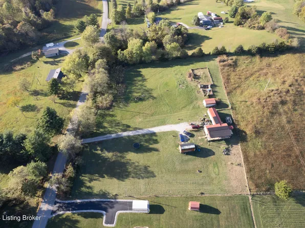 2490 Cave Rd, Campbellsville, KY 42718