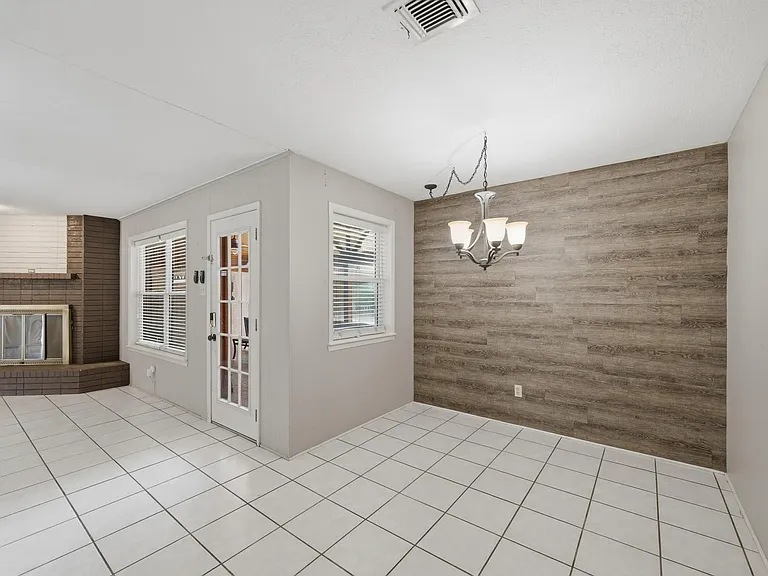 2607 Brom Bones Blvd — Photo 20