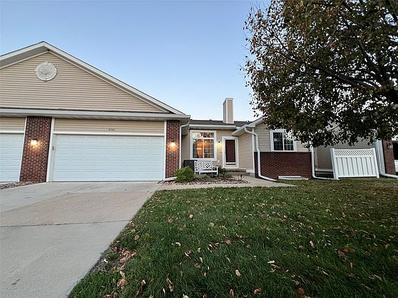 2nd image of 5743 NW 95th St