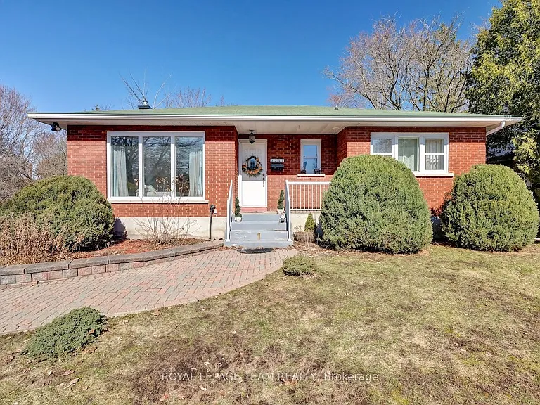 1233 Cheverton Ave — Photo 4
