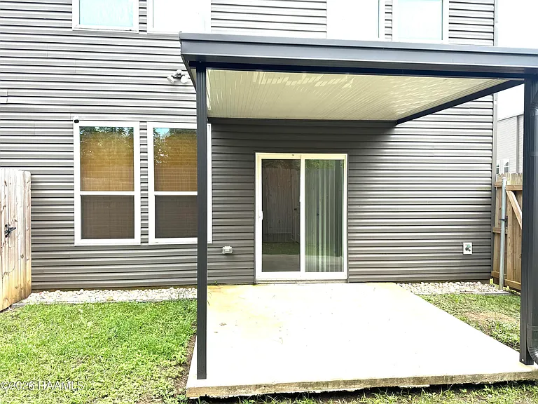 512 Highland Oaks Ln — Photo 14