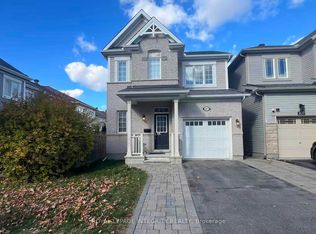 307 Meadowbreeze Dr, Ottawa, ON K2M 0J7