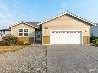 1819 Barnum Ln, Burlington, WA 98233