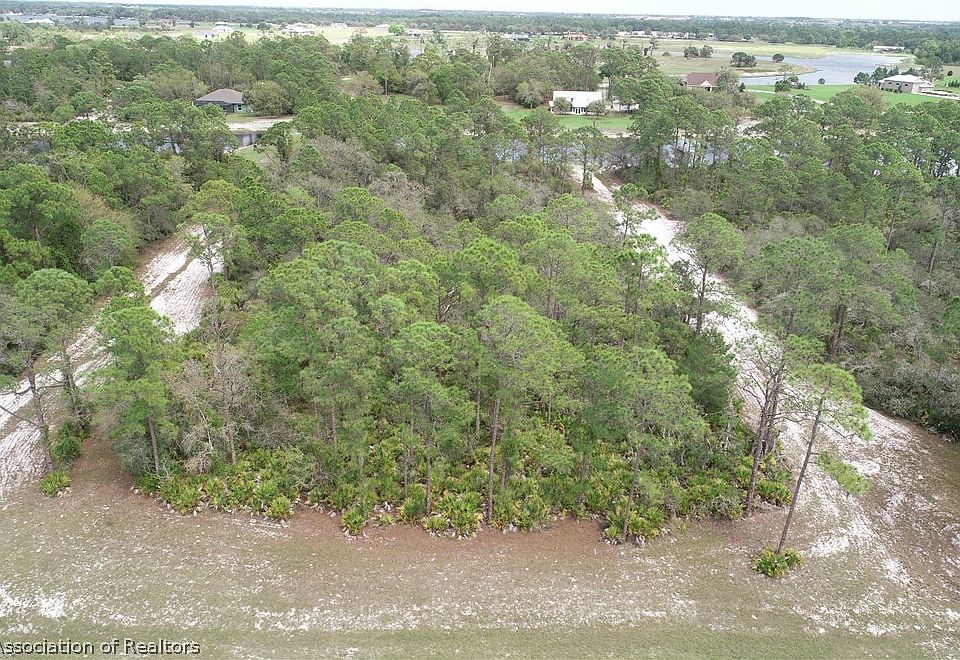 1st image of 3022 Woodland Creek Trl