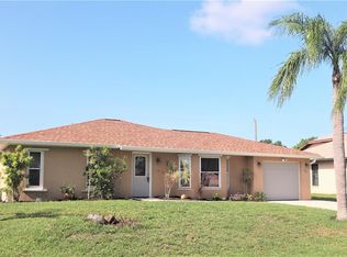 537 Lakemont Ave NW, Port Charlotte, FL 33952