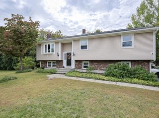 7 Sara Dr, Auburn, MA 01501