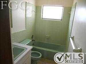 3rd image of 217 Fireside Ct