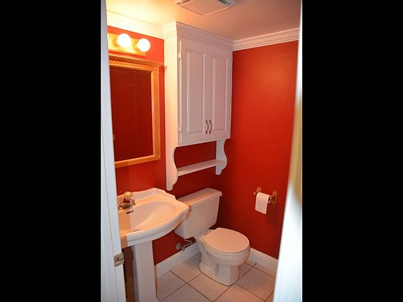 2nd image of 610 Berkshire Dr