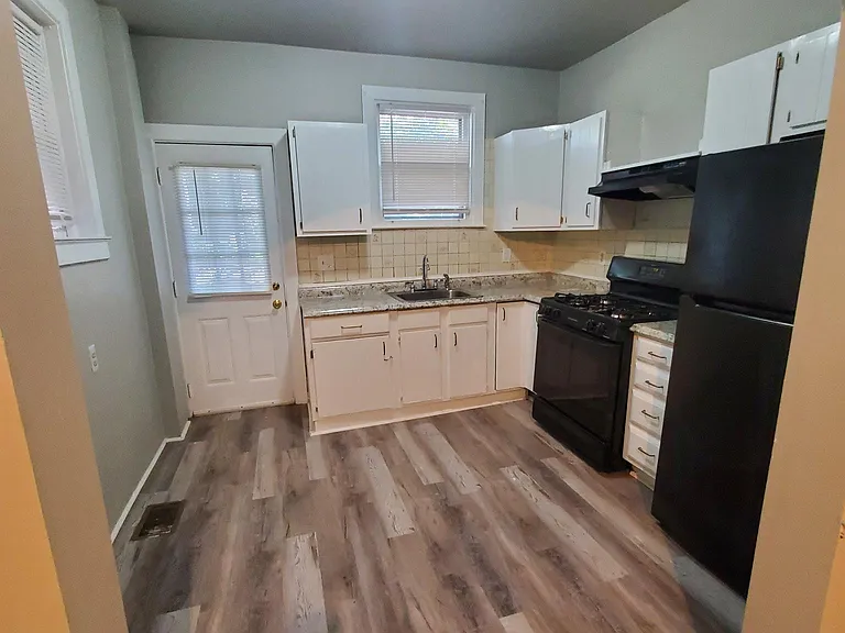 6336 Wheeler St — Photo 2
