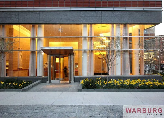 Sold by Warburg | media 2