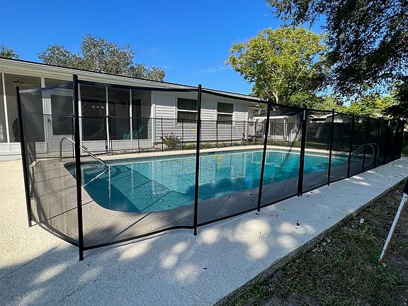 2nd image of 224 Lily Rd