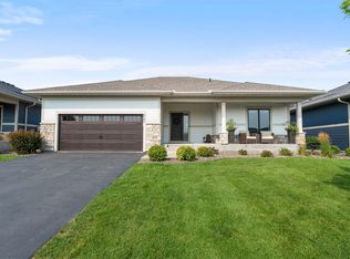 5190 Sundial Ln, Woodbury, MN 55129