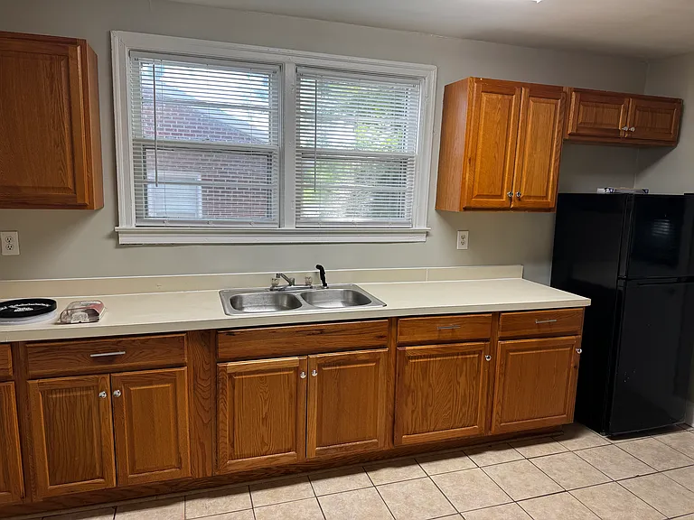 2927 English Ave — Photo 9