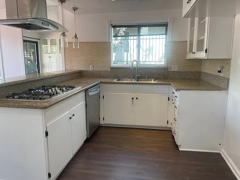 5729 Lake Lindero Dr — Photo 3