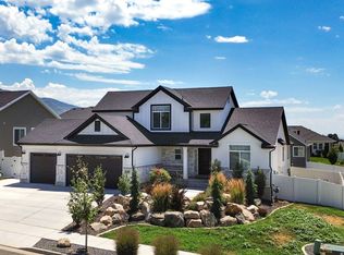 1568 E Cherry Ln, Layton, UT 84040