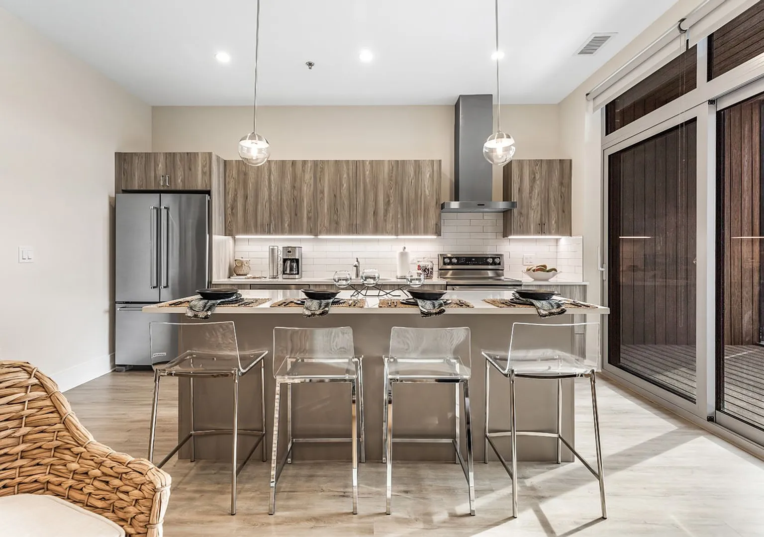 435 Madison Street — Photo 1
